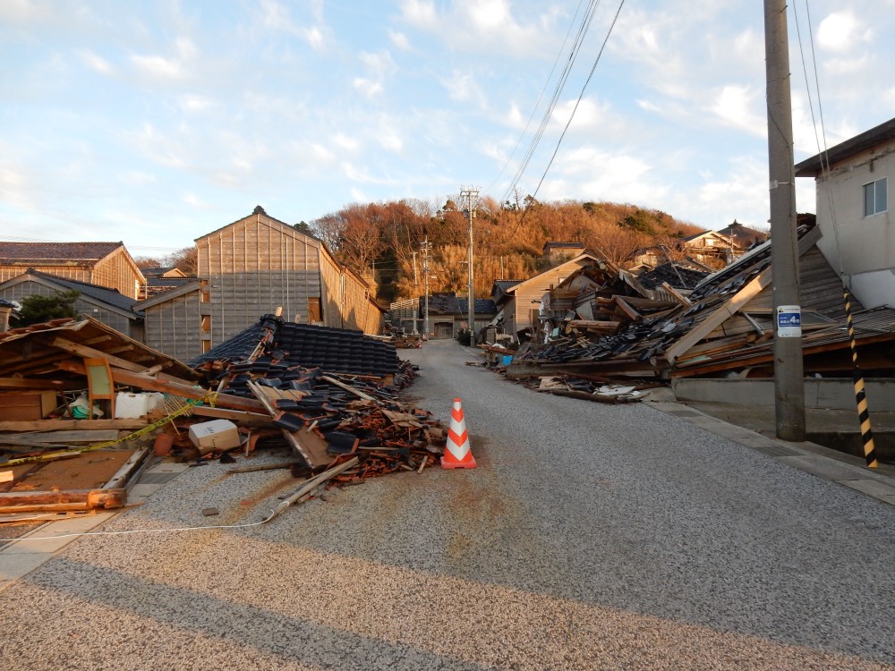 輪島市内の港町の被害
